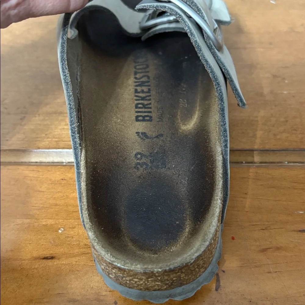 Birkenstock Tan  Sandals with Buckles Size 8 - Picture 12 of 16